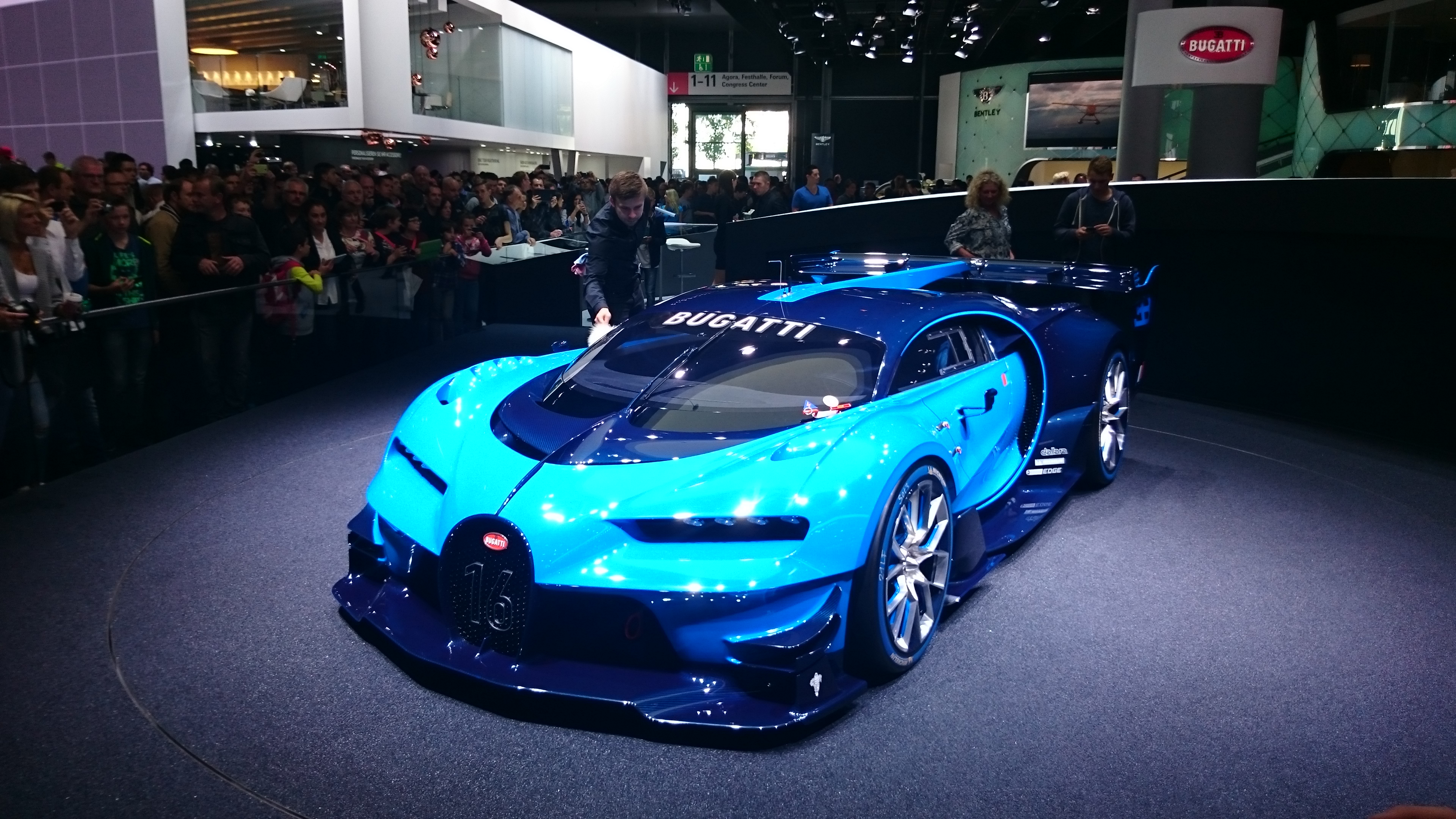 Fotos 360 Bugatti Vision Gran Turismo #VidePan en #IAA2015