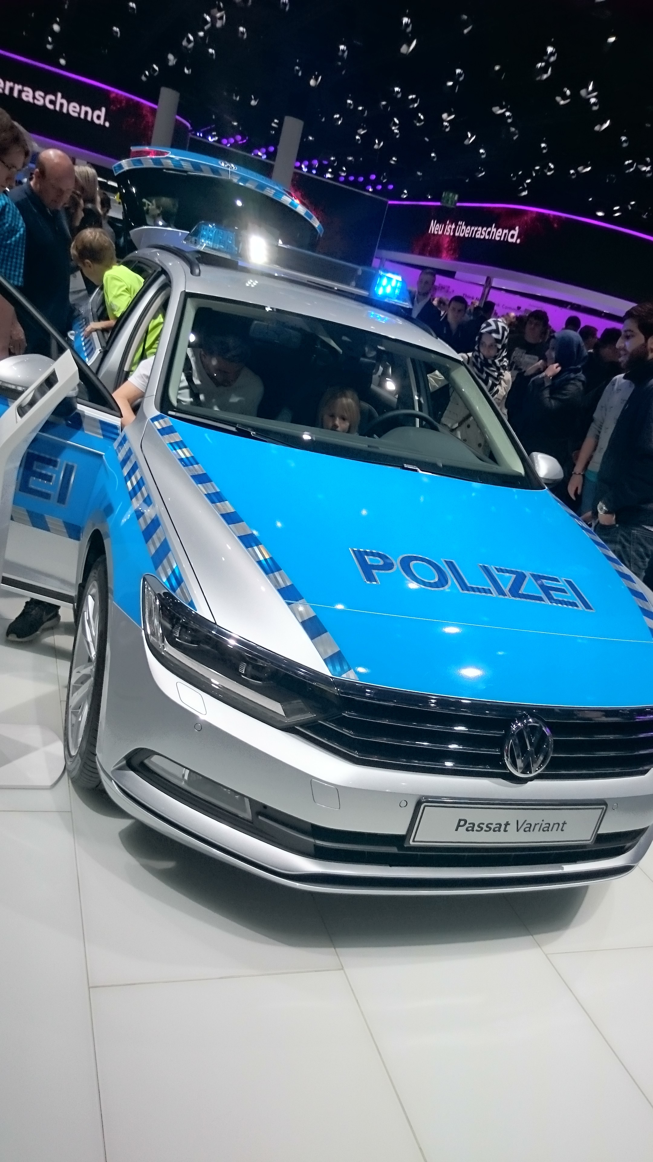 Fotos 360 Volkswagen Passat Variant Polizei #VidePan en #IAA2015