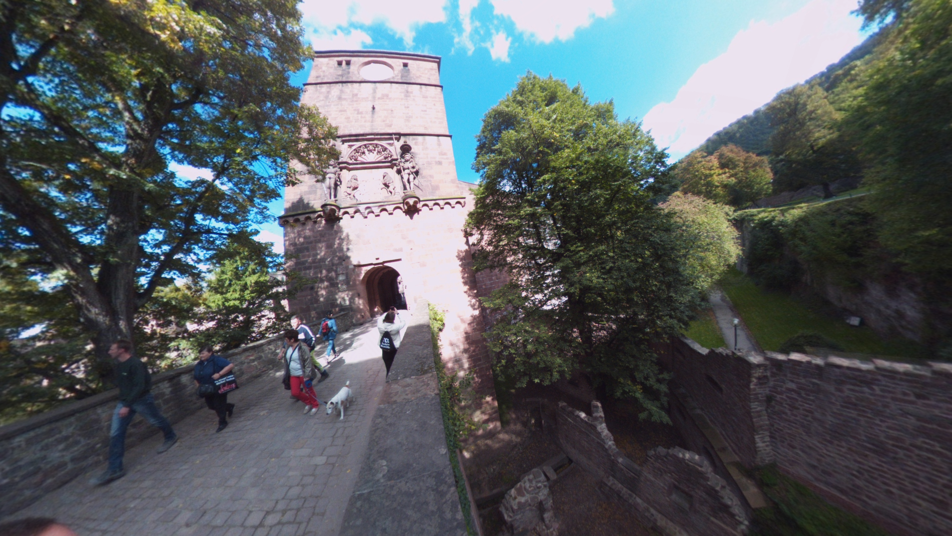 Fotos 360 Torre de entrada al castillo de #Heidelberg. #VidePan por #Frankfurt