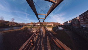 Puente de madera en Casa Riera de Cangas de Onís