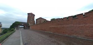 Camino de entrada al Castillo de Wawel