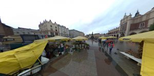 Puestos de flores de la Plaza del Mercado de Cracovia