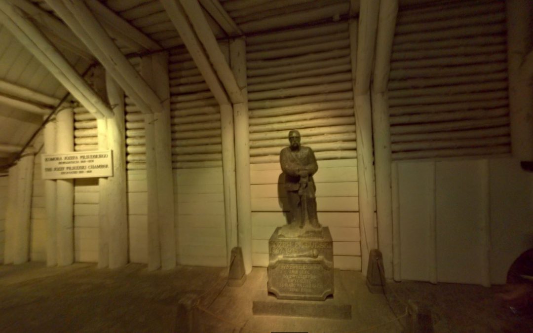 Foto 360 Escultura de Josef Pilsudski en la Mina de Sal de Wieliczka. VidePan en Polonia