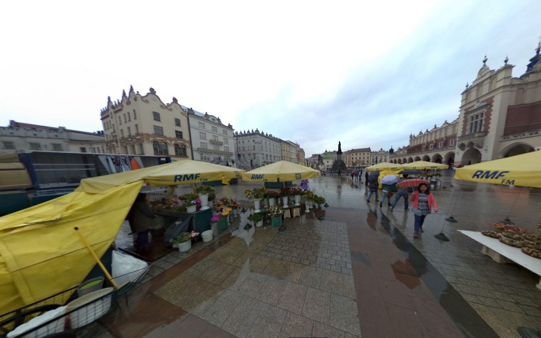 Foto 360 Puestos de flores de la Plaza del Mercado de Cracovia. VidePan en Polonia