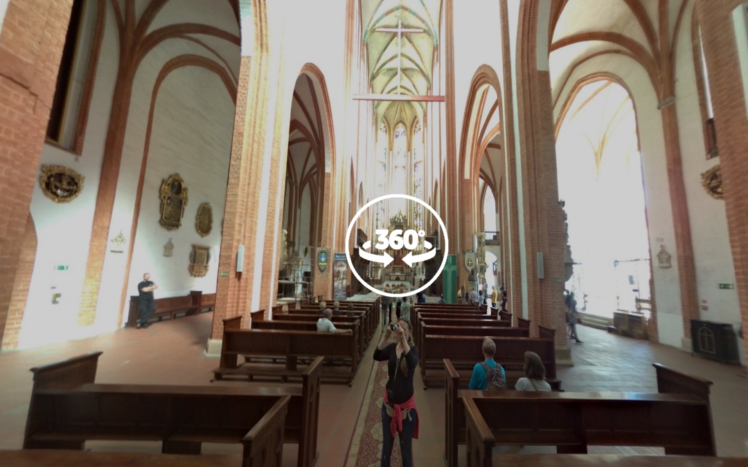 Foto 360 Interior de la Basílica de Santa Isabel de Hungría de Wroclaw(Breslavia).VidePan en Polonia