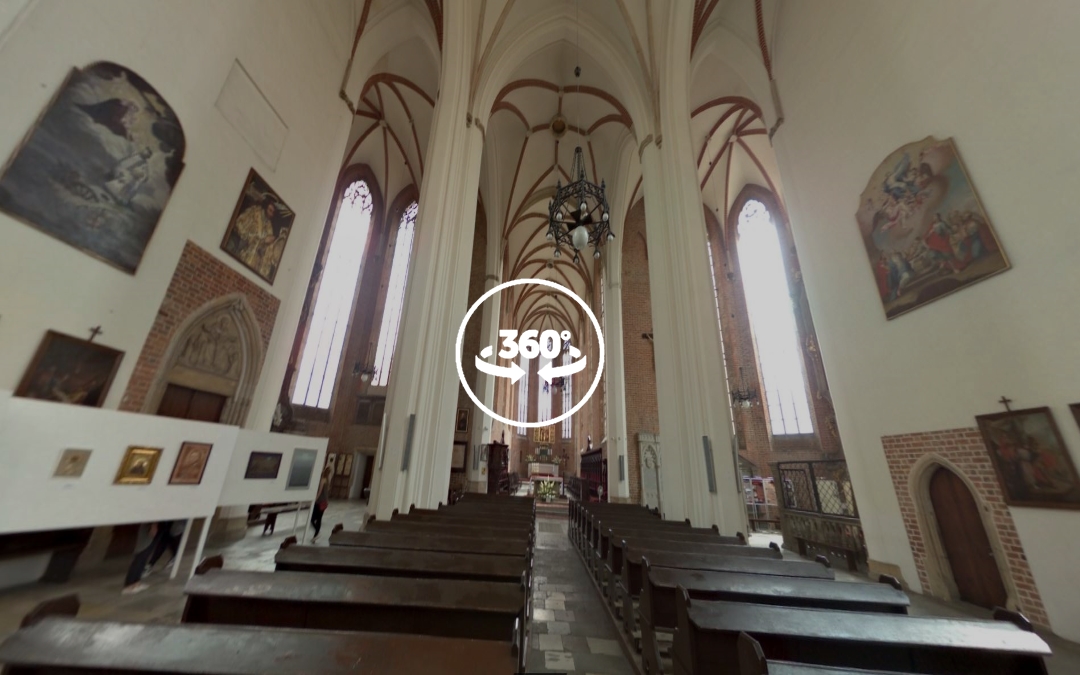 Foto 360 Interior de la Iglesia de la Santa Cruz de Wroclaw(Breslavia). VidePan en Polonia