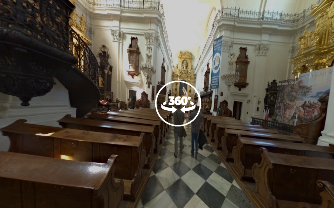 Foto 360 Interior de la Iglesia de la Santa Cruz de Varsovia. VidePan en Polonia