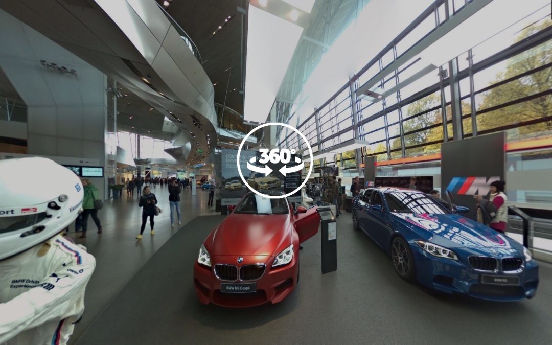 Foto 360 BMW M6 Coupe en el BMW Welt. VidePan en Múnich