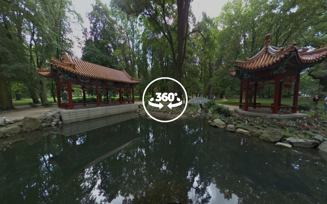 Foto 360 Zona dedicada a la cultura china del Parque Łazienki(II). VidePan en Polonia