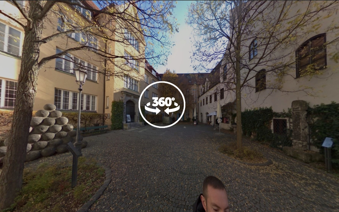 Foto 360 Patio del Münchner Stadtmuseum. VidePan en Múnich