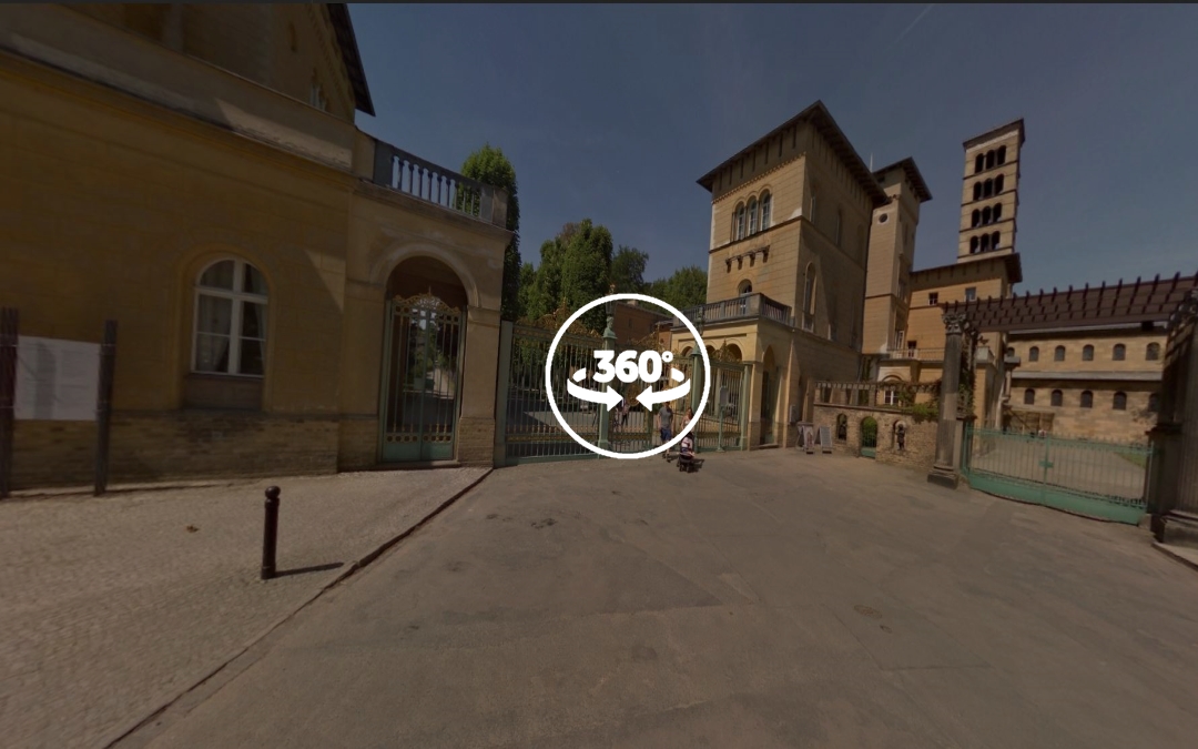 Foto 360 Entrada al Parque de Sanssouci por calle Allee nach Sanssouci. VidePan en Berlín