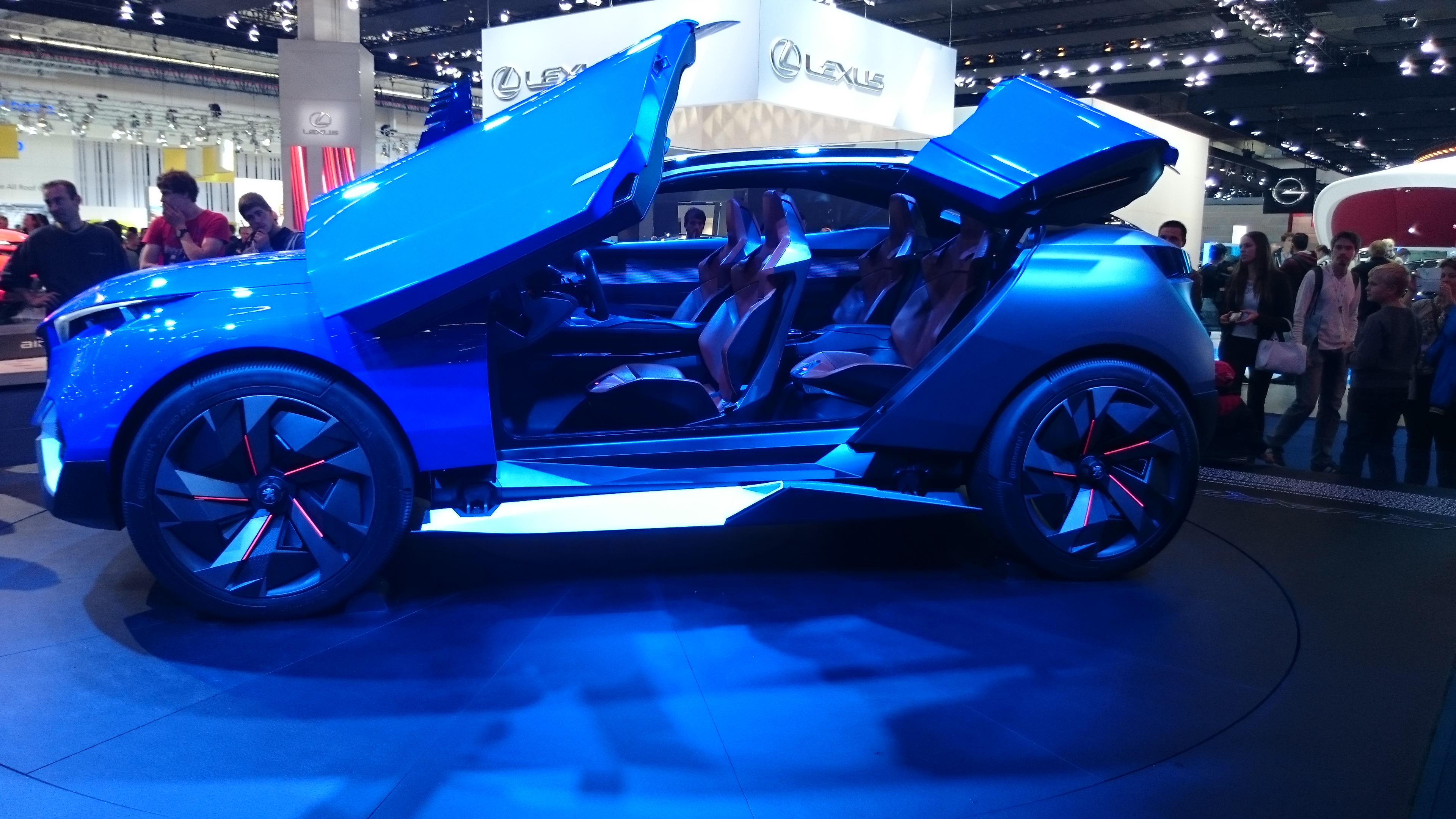 Foto normal del Peugeot Quartz Concept #VidePan en #IAA2015